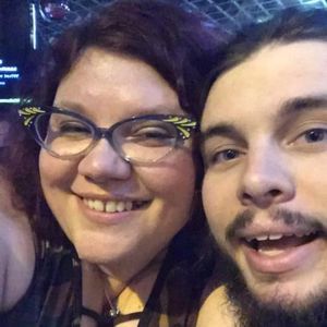 Meet your Posher, April